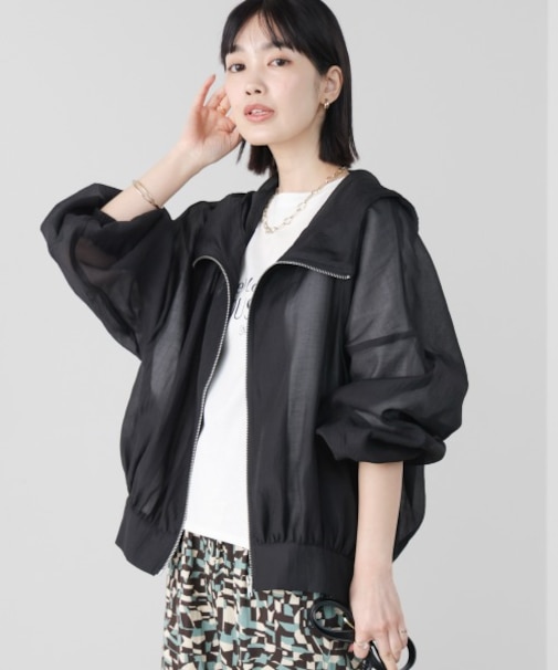 フード付ボリュームマウンテンパーカー