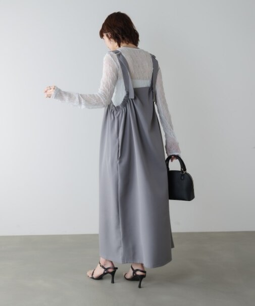 ポンチジャンパースカート