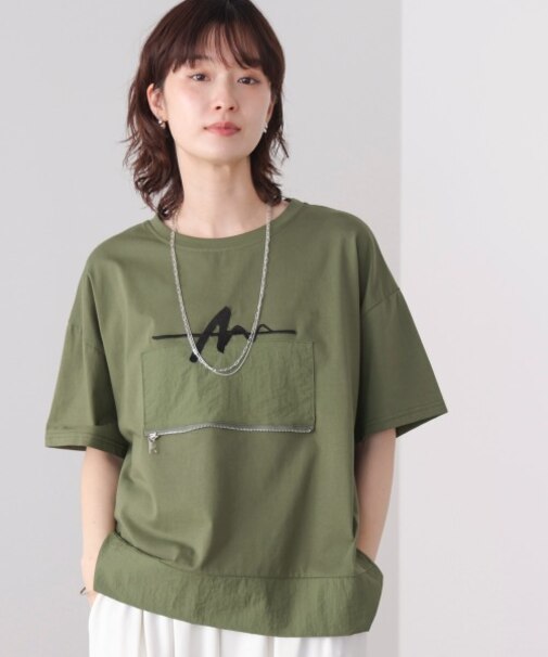 刺繍アンダーファスナーＴシャツ