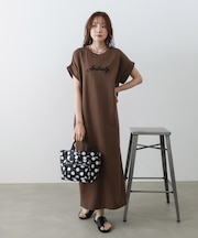 【Bab】刺しゅうロゴカットワンピース