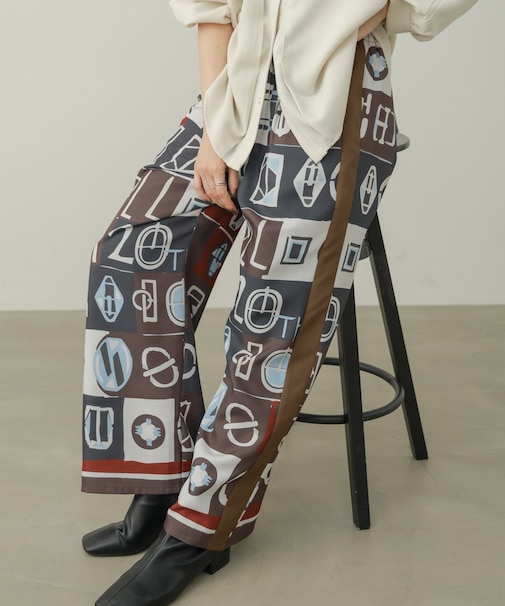 MOROCCOタイルTEXTILEパンツ