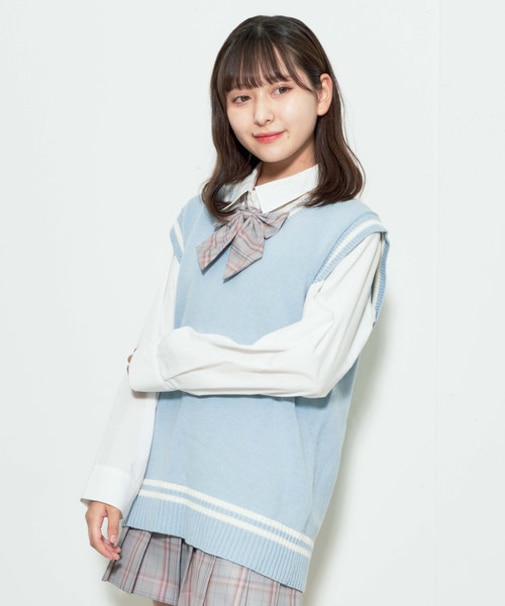 ラインスクールニットベスト