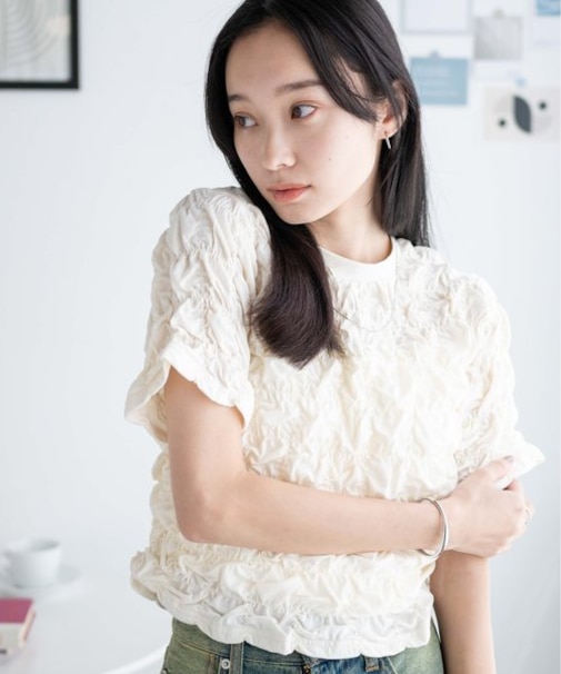 シャーリングトップス