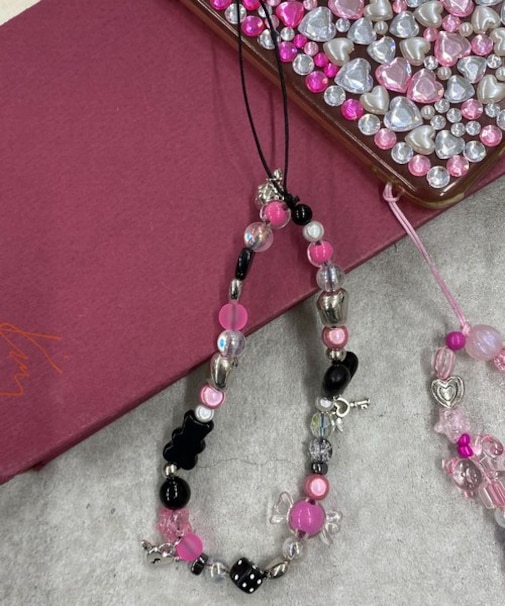 ビーズストラップキーホルダーD