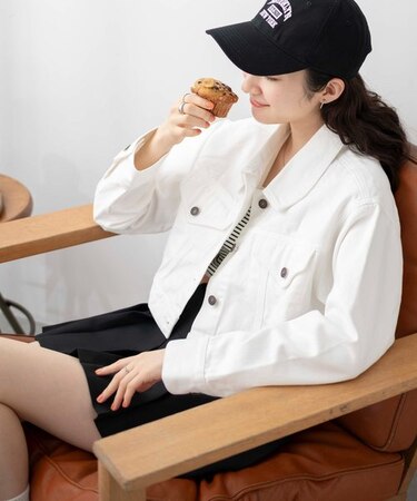 ショートデニムジャケット