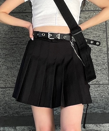 ベルト付きチェーンプリーツミニスカート