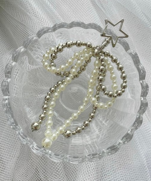 ダブルリボンビーズキーホルダー