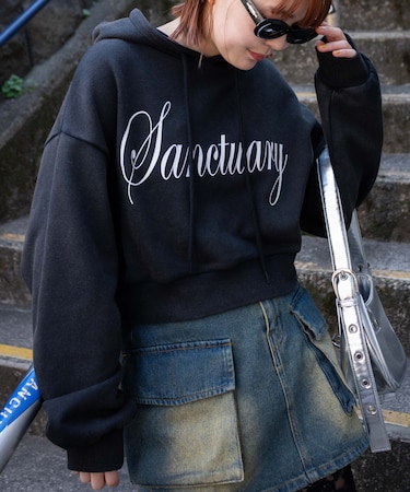 エンジェルプリントショートプルパーカー