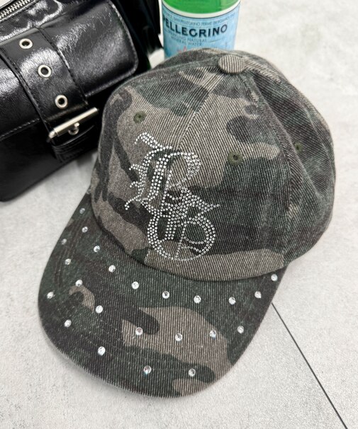 ロゴラインストーンキャップ