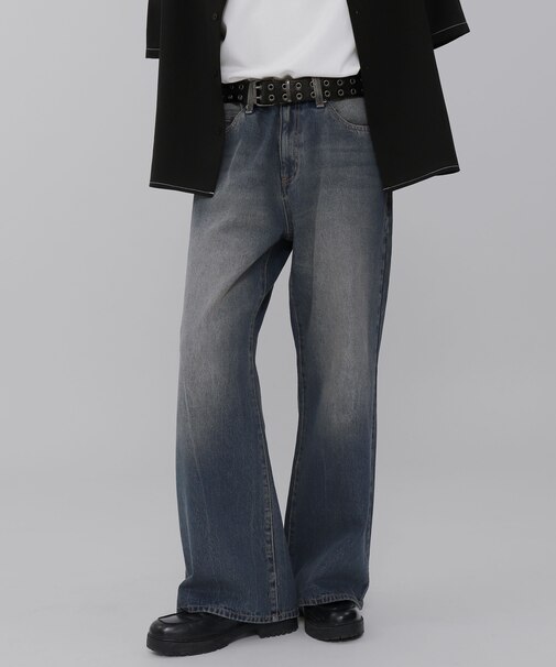 フレアデニムパンツ