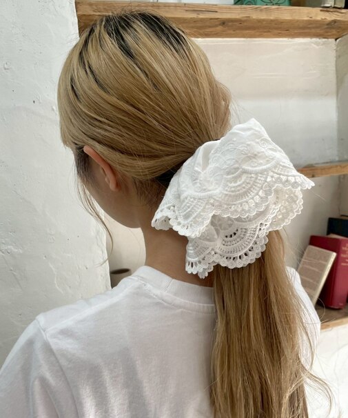 Lダブルレースシュシュ