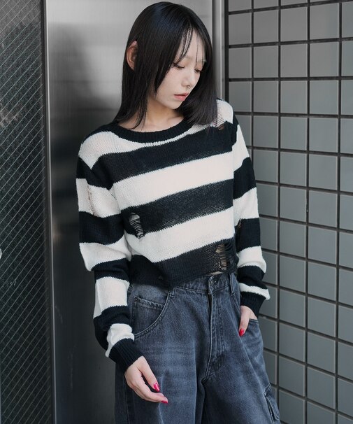 モヘアタッチダメージショートニット