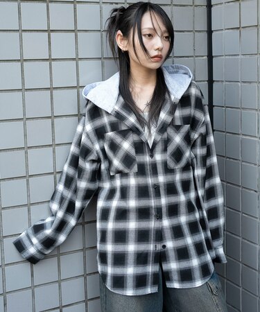 裏毛フードチェックシャツ
