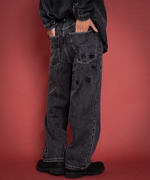 グラフィックデニムパンツ