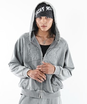 パウダーブリーチスタッズプルパーカー