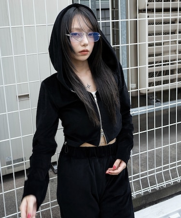 ベロアショートZIPパーカー