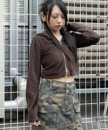 ベロアショートZIPパーカー