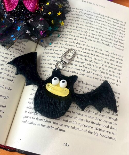 ミニハピハピコウモリモンスターぬいぐるみキーホルダー｜ウィゴーの