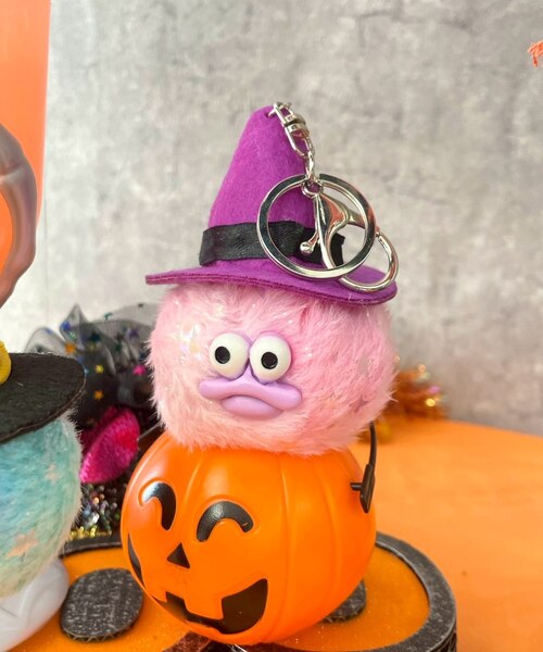 まじょまじょモンスターぬいぐるみキーホルダー｜ウィゴーの通販