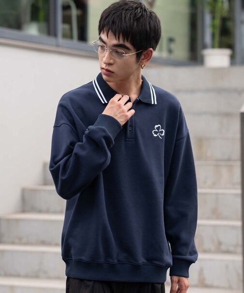 モチーフロゴポロスウェット