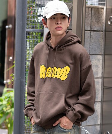 グラフィックロゴプルパーカー