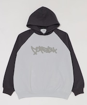 ラグランプルパーカー