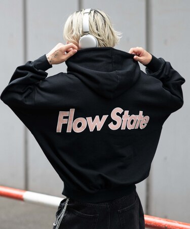 バルーンクロップドグラフィックプルパーカー