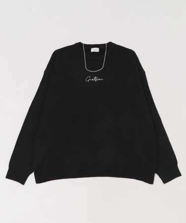 アクセ付きワンポイントニットプルオーバー