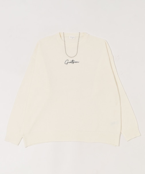 アクセ付きワンポイントニットプルオーバー