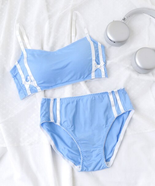 Liliane Ciel サイドライン