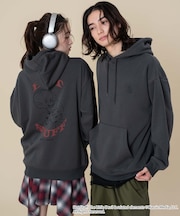 HOTSTUFFグラフィックプルオーバー