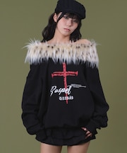 ファーオフショルダークロスプルオーバー