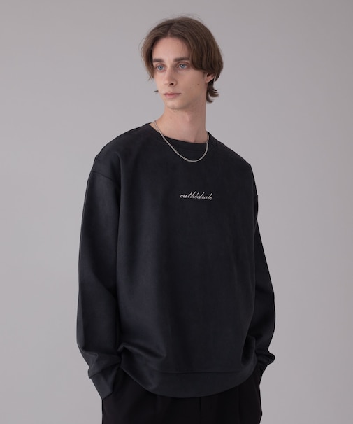 アクセ付きフェイクスウェードプルオーバー