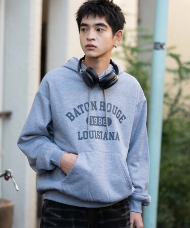 カレッジロゴボアパーカー