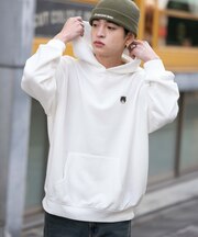 ワンポイント刺繍プルパーカー