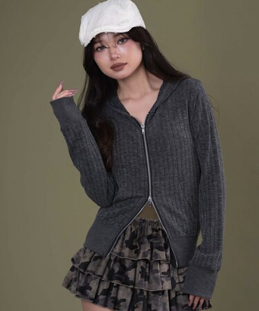 フードラインストーンジップパーカー