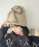 ベージュ