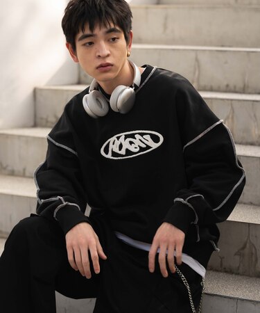 ショートカラーステッチサガラロゴプルオーバー