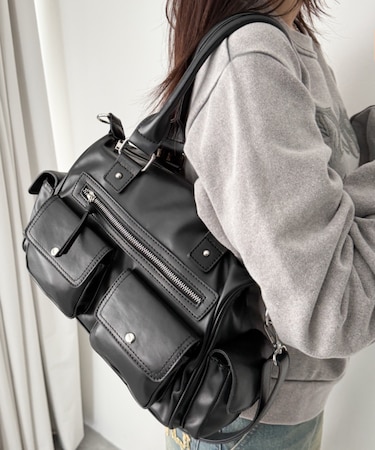 ポケットデザインボストンショルダー