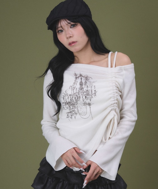 ドロストショルダーグラフィックトップ