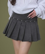 スタッズデザインプリーツスカパン