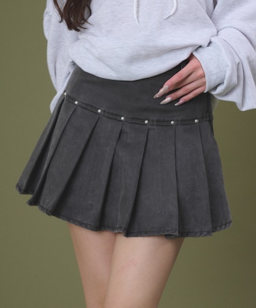 スタッズデザインプリーツスカパン