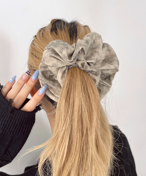 Lタイダイシュシュ