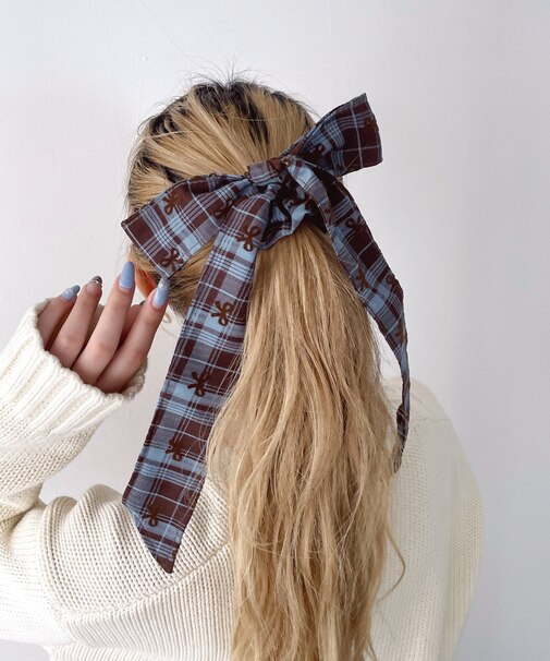 Lロングリボン付きシュシュ