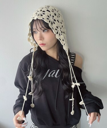 クロシェボンネット