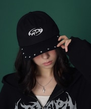 スタッズロゴキャップ