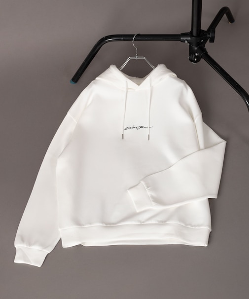 ワンポイントプルパーカー