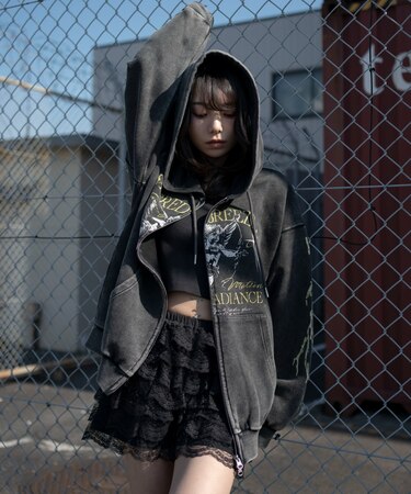 ブリーチグラフィックZIPパーカー