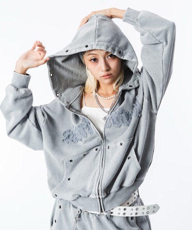 ブリーチハトメZIPパーカー