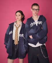 グラフィックZIPパーカー